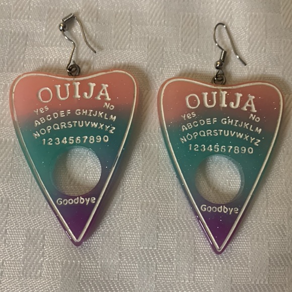 Sold 🧨 - Picture 2 of 3